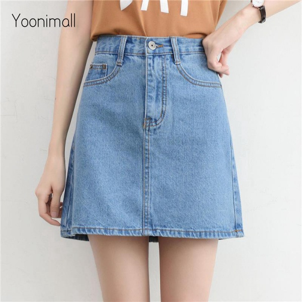 ภาพหน้าปกสินค้ากระโปรงยีนส์เอวสูง ฤดูร้อน สไตล์เกาหลี จากร้าน yoonimall.th บน Shopee