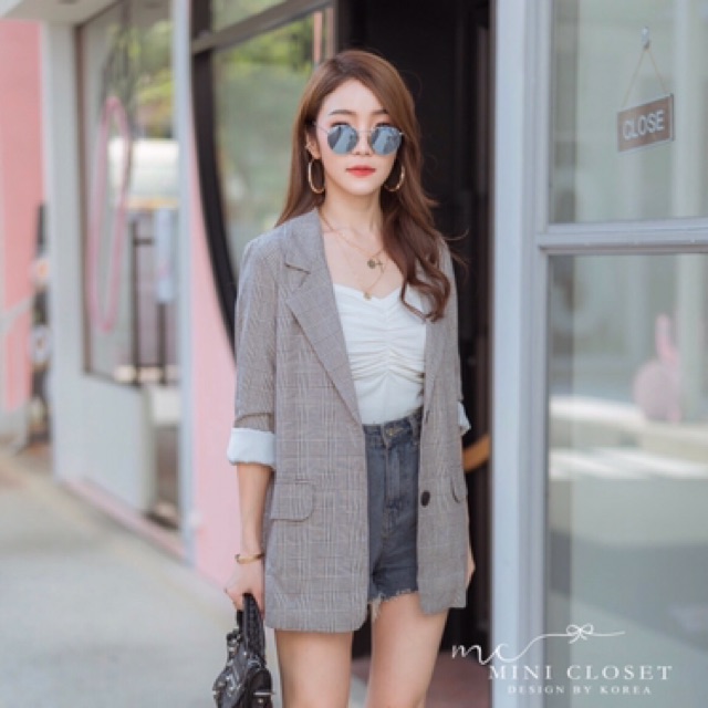 เสื้อสูท-เสื้อสูททำงาน-เบเซอร์ทรงสวย-สูทลายสก็อต-minicloset
