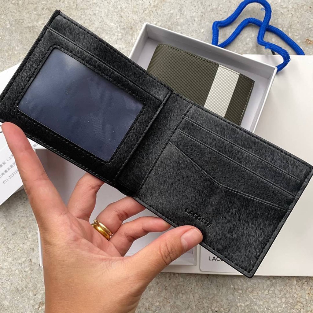 รุ่นใหม่-lacoste-short-wallet-กระเป๋าสตางค์แบบพับ2ตอนสำหรับผู้ชาย