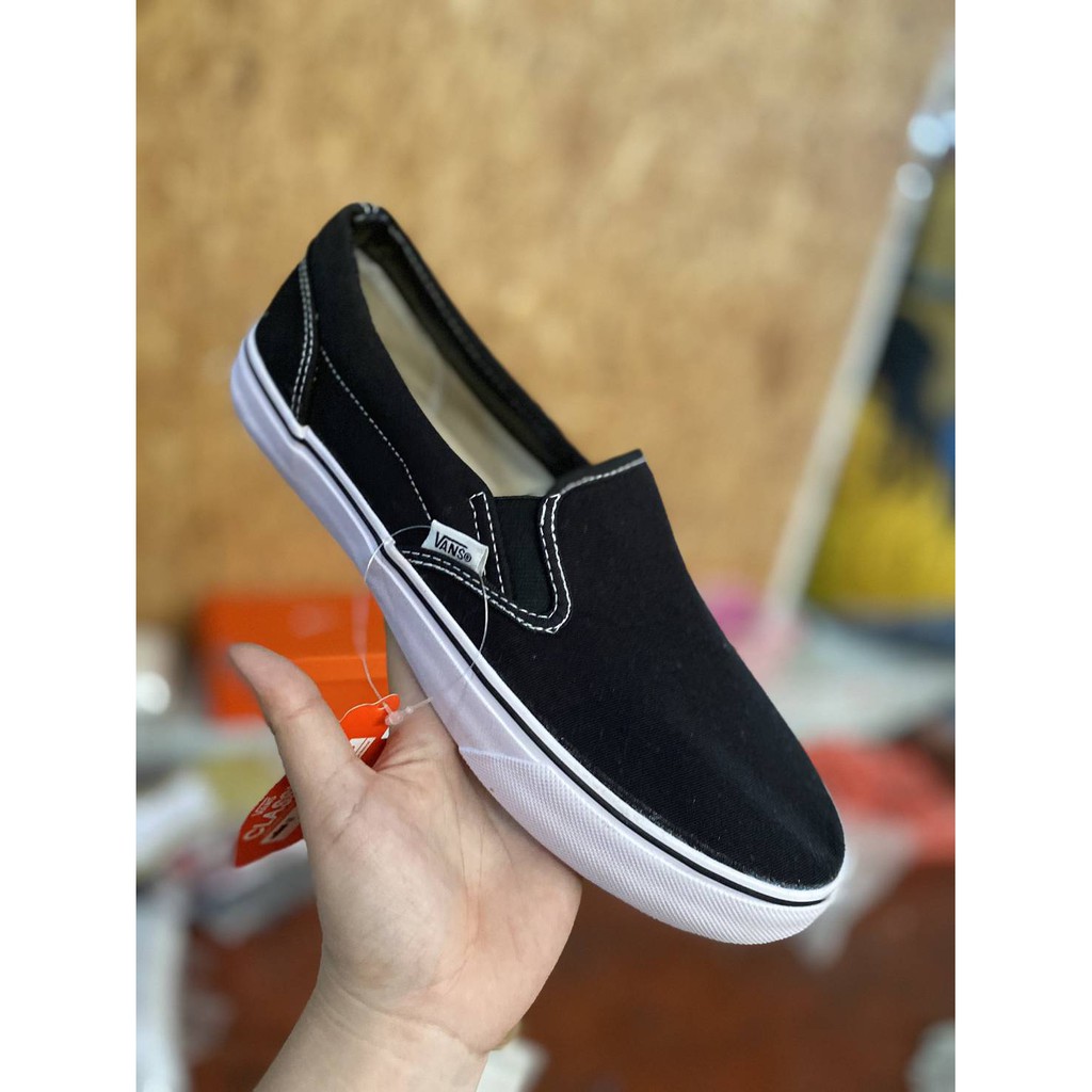 รองเท้าแวนสลิปออน-vans-slip-on-สีดำ