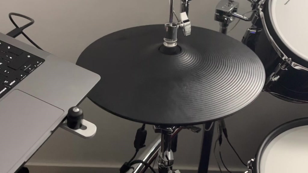 roland-vh-14d-แผ่นรองหมวกดิจิตอล-hi-hat