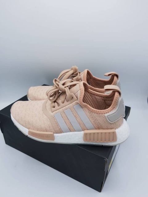 adidas gazelle silver green womens Adidas NMD R1 Ash Pearl (W)