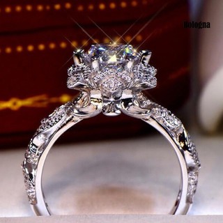 ภาพหน้าปกสินค้าเครื่องประดับผู้หญิงแหวนหมั้นแต่งงาน Rhinestone ที่เกี่ยวข้อง