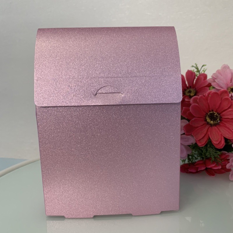 แท้-กล่องของขวัญ-clinique-สีชมพูมีกลิตเตอร์