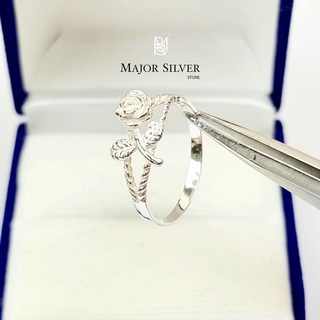 ภาพหน้าปกสินค้าแหวนดอกกุหลาบ / แหวนเงินแท้ 92.5% แหวนแฟชั่น สไตล์อินเทรน แหวนเงินแท้ 100 Major Silver  :  E-V-Ste Ros-7 ที่เกี่ยวข้อง
