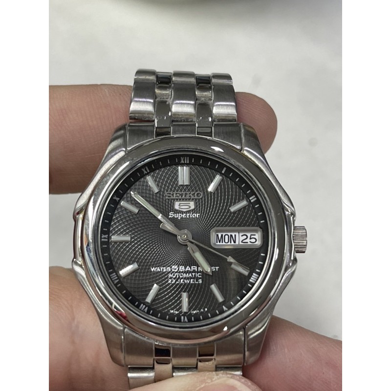 Seiko 5 superior automatic 23 jewels hotsell