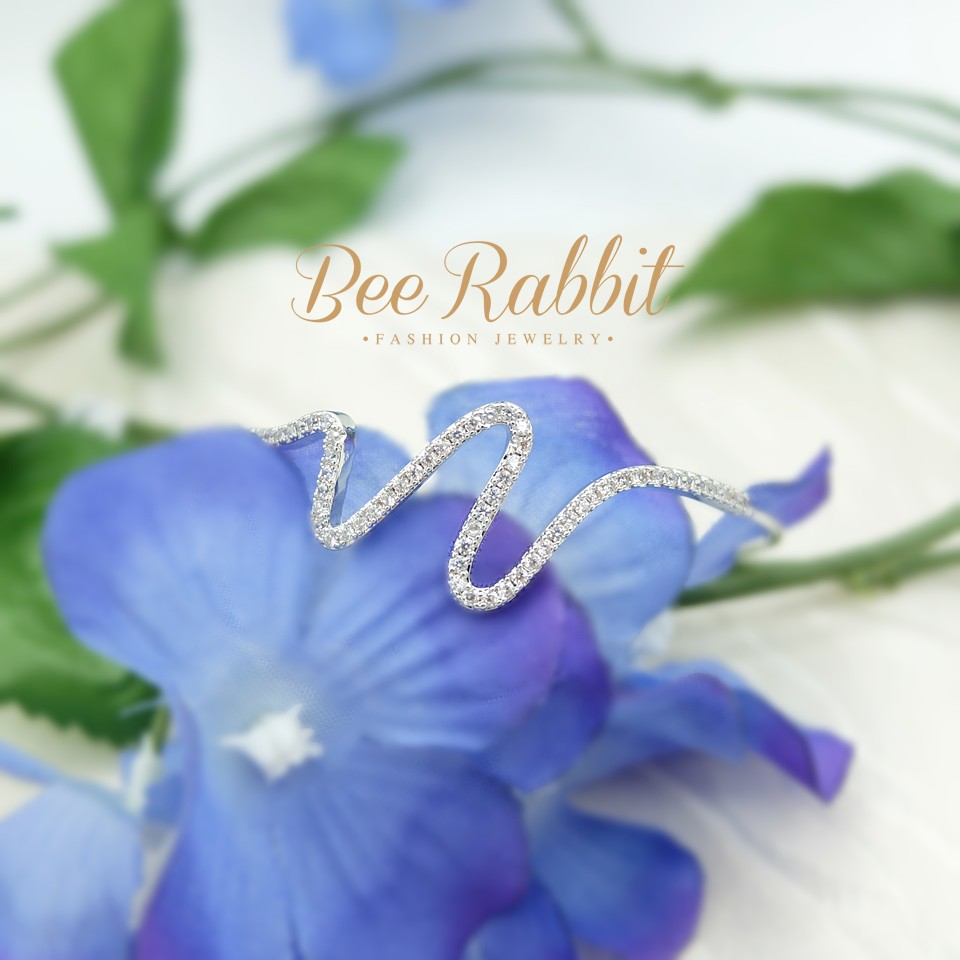 กำไลข้อมือตัว-c-สีเงิน-ฝังเพชรcz-b2716