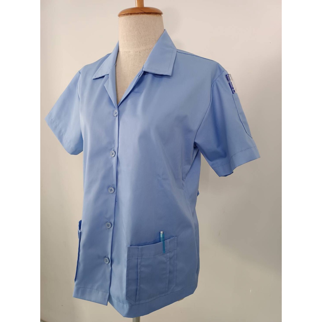 เสื้อช็อปหญิง-สีฟ้า-เสื้อกาวน์ฟ้า-ซาฟารีหญิง-สาธรณสุขสีฟ้า-ไม่มีโลโก้-ผ้าค้อตต้อน-ไม่ร้อนจากโรงงานในไทย