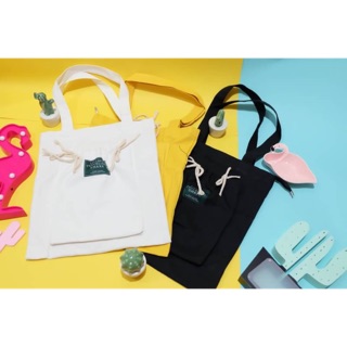 กระเป๋า tote bag (เหลือง,ขาว,ดำ)