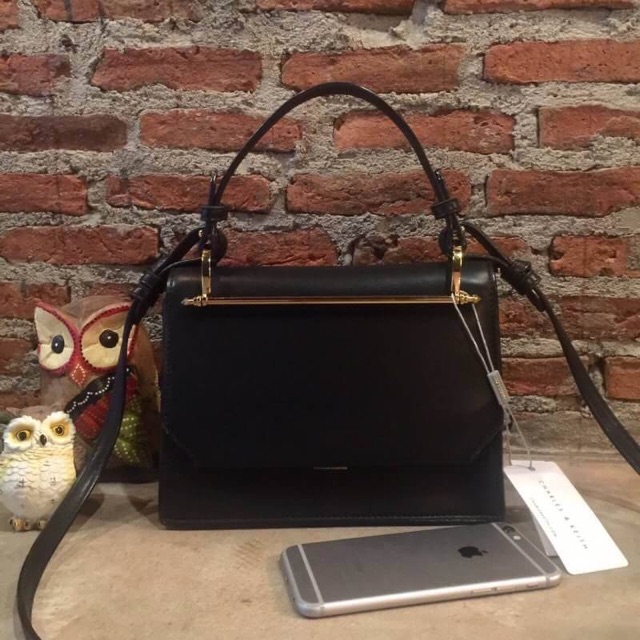 charles-amp-keith-structured-handbag-new-collection-2018-ของแท้-ราคาถูก