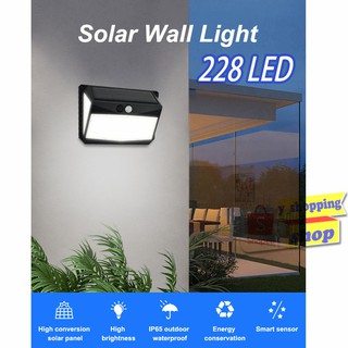 สินค้า Warm white light * Solar motion sensor light 228 LED 3 โหมด ขนาดใหญ่  ไฟออก4ทาง ไฟติดผนังโซล่าเซลล์พลังงานแสงอาทิตย์ เซ็