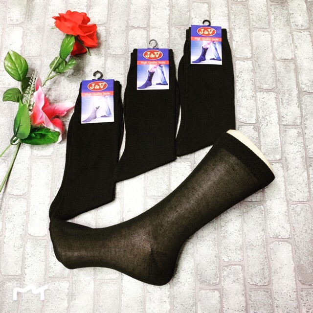 ภาพหน้าปกสินค้าถุงเท้าทำงาน สีดำ/โทนทึบ ยาว รุ่นบาง (土了吉 จากร้าน i.love.socks บน Shopee