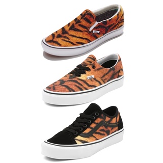 ภาพหน้าปกสินค้าVans รองเท้าผ้าใบ ComfyCush Slip-On Tiger / Era Tiger / Old Skool Tapered (3แบบ) ซึ่งคุณอาจชอบสินค้านี้