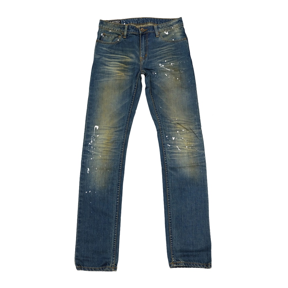 ภาพหน้าปกสินค้าBlacksheepjeansกางเกงยีนส์ Jeans ขายาว ผู้ชายยีนส์ขากระบอก ทรงกระบอกเล็ก Slimfit ไซส์26-28,44-48 รุ่น BSMSF-161101 สีฟ้า