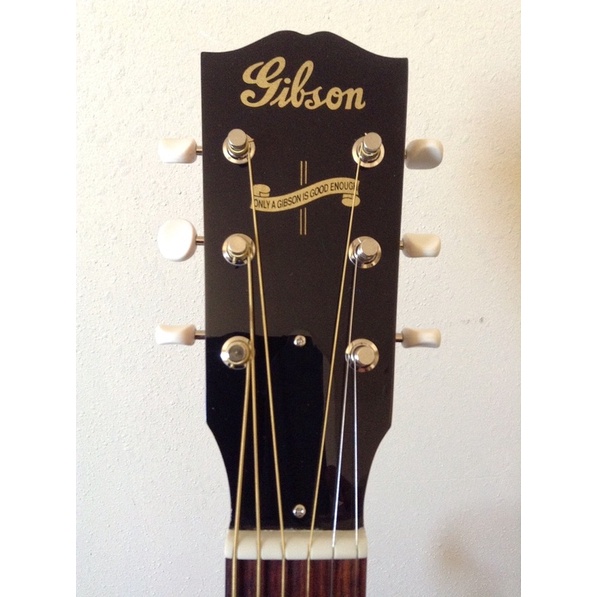 โลโก้หัวกีต้าร์-gibson-j45-true-vintage