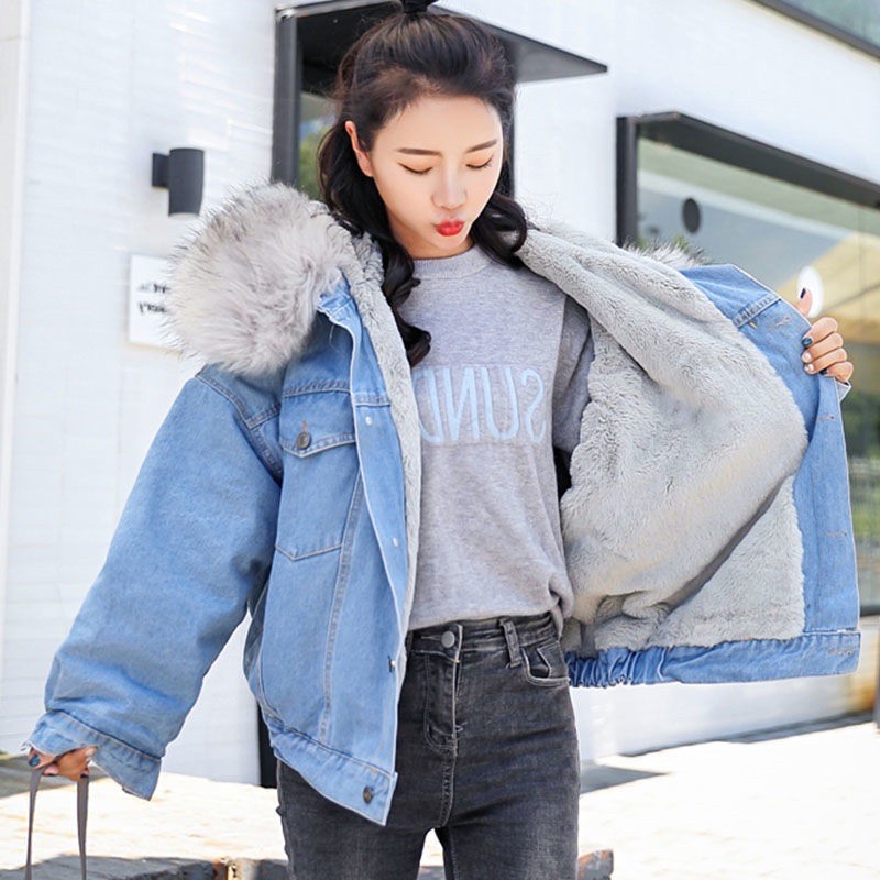 ราคาถูกที่สุด-พร้อมส่งจากไทย-faux-fur-jacket-แจ็คเก็ตยีนส์ขนเฟอร์นุ่ม-โอเวอร์ไซส์สไตล์เกาหลี