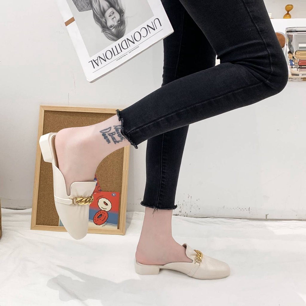ภาพสินค้าL77 รองเท้าแตะแฟชั่นผู้หญิง ทรงหัวมนคัชชู นิ่ม หรูหราทรงสวย มี 4 สี จากร้าน shoeswomen บน Shopee ภาพที่ 4