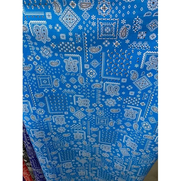 ภาพสินค้าผ้าคอตตอนทีซี ลายลิซ่า แบล็คพิ้งค์ ลูกน้ำ ลายผ้าเช็ดหน้า หน้ากว้าง 45 นิ้ว จากร้าน thaisawad บน Shopee ภาพที่ 4