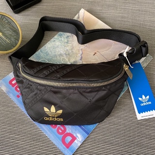 adidas belt bag หรือคาดอกๆได้ค่ะ  น้ำหนักเบา สวยมาก แท้ 1000000% ค่ะ 📌📌📌