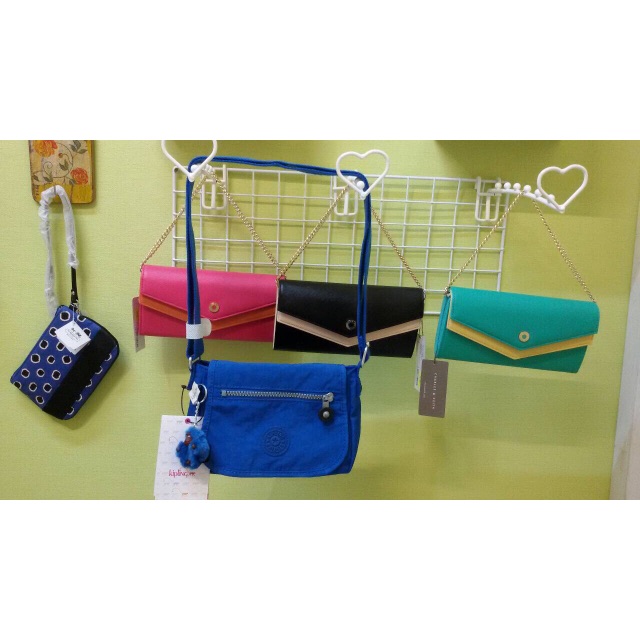 kipling-กระเป๋าสะพายข้าง-สีฟ้า-ac7240