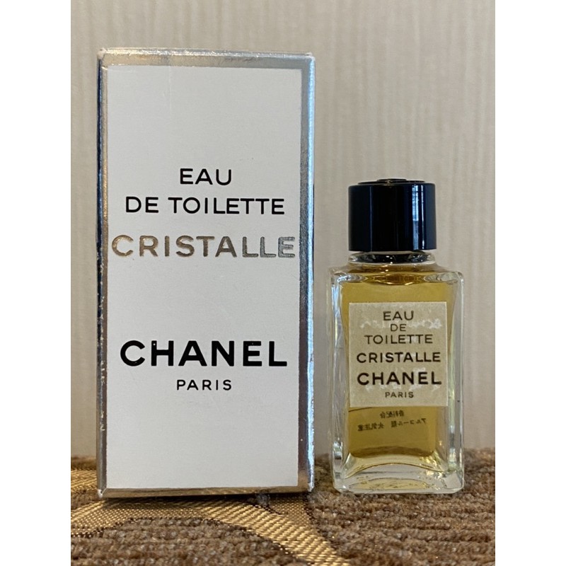 I Smell Therefore I Am: Cristalle Eau Verte: A review plus a free