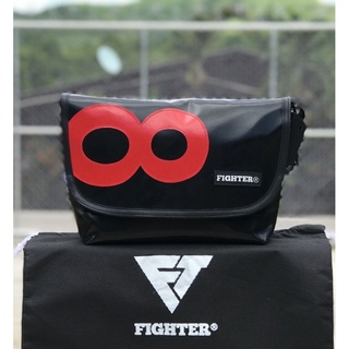 Fighter กระเป๋าสะพายข้าง(ของแท้พร้อมส่ง)ดำ8