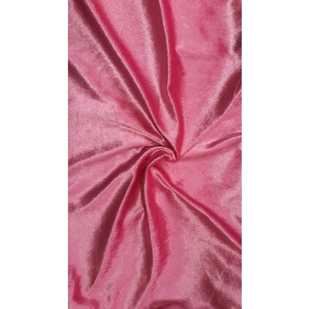 ผ้ากำมะหยี่สี-hot-pink-สีชมพูกลีบบัว-ขนาด-150-100-เซน-ผ้ากำมะหยี่-ผ้าสวย-ผ้า-พร็อบ-พร็อบถ่ายรูป-พร็อบถ่ายสินค้า-ฉาก