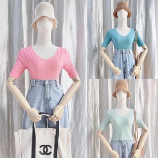 เสื้อครอปไหมพรมแขนสั้นผ้าไหมพรมร่องใหญ่