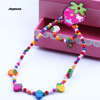 Skymoon_ สร้อยข้อมือ สร้อยคอ ลูกปัดสตรอเบอร์รี่ แบบไม้ ยืดหยุ่น สําหรับเด็ก 2 ชิ้น ต่อชุด