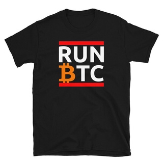 [S-5XL] เสื้อยืด พิมพ์ลาย Run BTC Bitcoin Run DMC Crypto Currency HODL Trade Invest สไตล์คลาสสิก ไม่ซ้ําใคร สําหรับผู้ชา