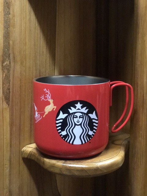 starbucks-christmas-2018