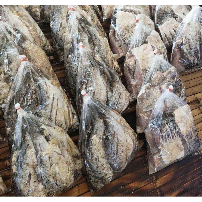 ปลาส้มอุบล-สูตรบ้านโนนกาหลง-ส่งตรงจากอุบล-อร่อย-แซบ-ปลอดภัยไม่ใส่สารกันเสีย
