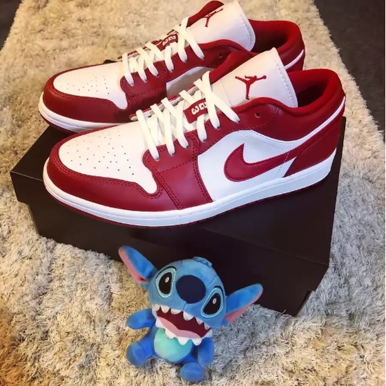 air-jordan-1-low-gym-red-white-red