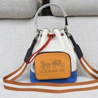 Coach JES DRAWSTRING BUCKET BAG IN COLORBLOCK WITH HORSE AND CARRIAGE (COACH 1899)SV/CHALK MULTI