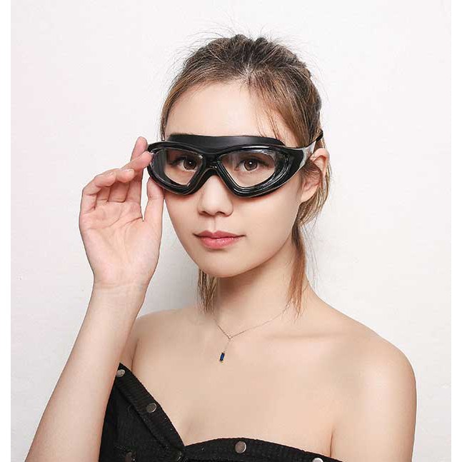 ภาพสินค้าพร้อมส่ง แว่นว่ายน้ำสายตาสั้น 200-900 รุ่น GG3BK กรอบสีดำใหญ่ จากร้าน phontiew บน Shopee ภาพที่ 2