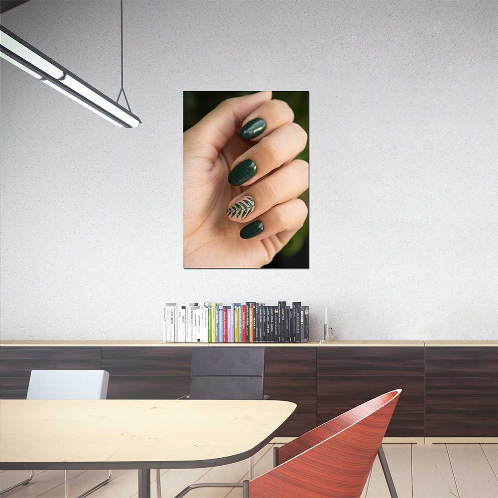 โปสเตอร์ภาพทำสีเล็บมือ-เขียวใบไม้แกมเพชร-nails-care-amp-beauty-ขนาด-a3-แนวตั้ง-200g-p-008nl