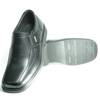 รองเท้าคัทชู หนังแท้สีดำ รุ่นพื้นยางเบาเรียบเนียน  หนังวัวขัดมัน  รองเท้าแต่งกายสุภาพบุรุษ