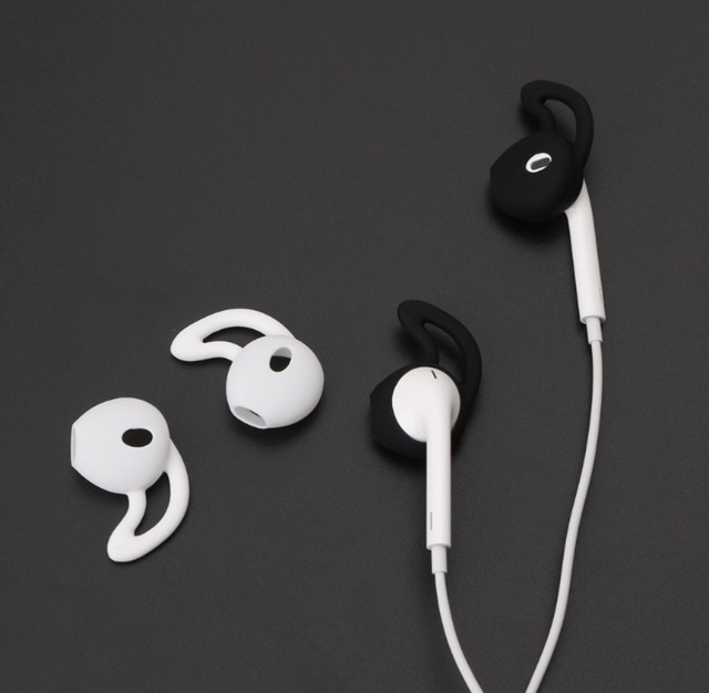 ภาพหน้าปกสินค้าเคสซิลิโคนใส่หูฟัง ยางเกี่ยวหูฟัง สำหรับหูฟัง ไร้สาย บลูทูธ bluetooth earphone silicone case