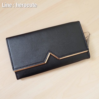 Charles & Keith Triangle Cut Out Wallet ส่งฟรีEMS