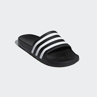 ภาพขนาดย่อของภาพหน้าปกสินค้ารองเท้าแตะ adidas ADILETTE AQUA สีดำ จากร้าน jumpz99 บน Shopee