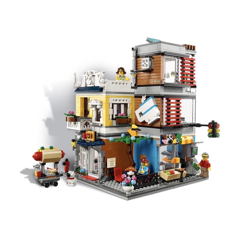 lego-creator-creator-3-in-1-31097-townhouse-pet-shop-amp-caf