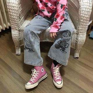 กางเกงยีนส์ตรงสไตล์วิทยาลัยฤดูใบไม้ผลิสไตล์เกาหลีสีอ่อนหลวมbfสาวการ์ตูนSnoopyพิมพ์กางเกงขากว้าง NpWc