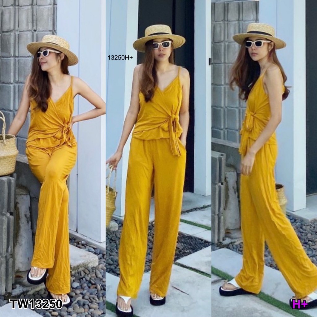 สอบถามก่อนสั่งนะคะ-tw13250-set-2-ชิ้น-เสื้อสายเดี่ยว-แต่งสายผูกโบว์ข้าง-มาคู่กับกางเกงขายาว-ทรงขากระบอก