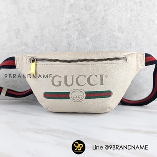 USED Gucci รุ่นBelt bagคาดอก Calf ขาว  สภาพดี  สายน้ำเงินแดง