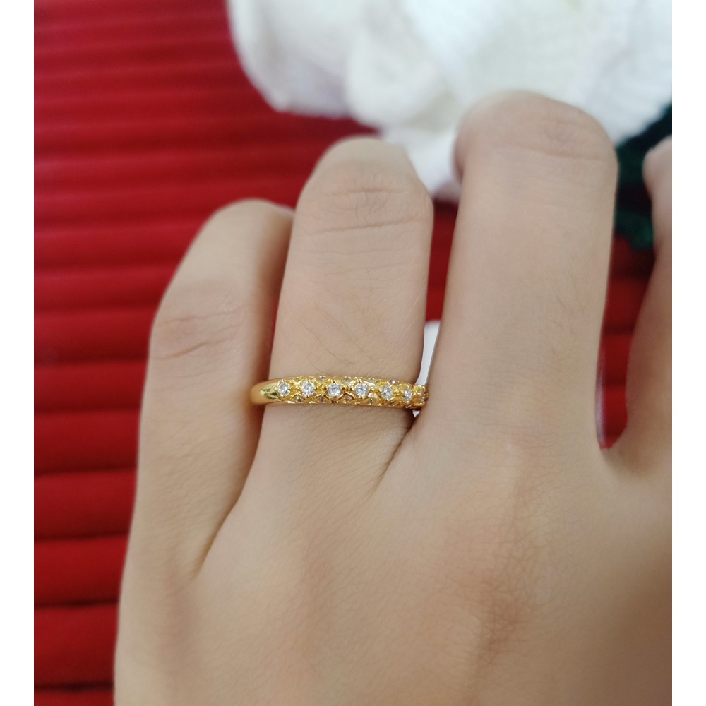 แหวนทองคุณหนูน่ารักตัวแหวนฝังเพชรสวยงามใส่อาบน้ำได้ทุกวัน