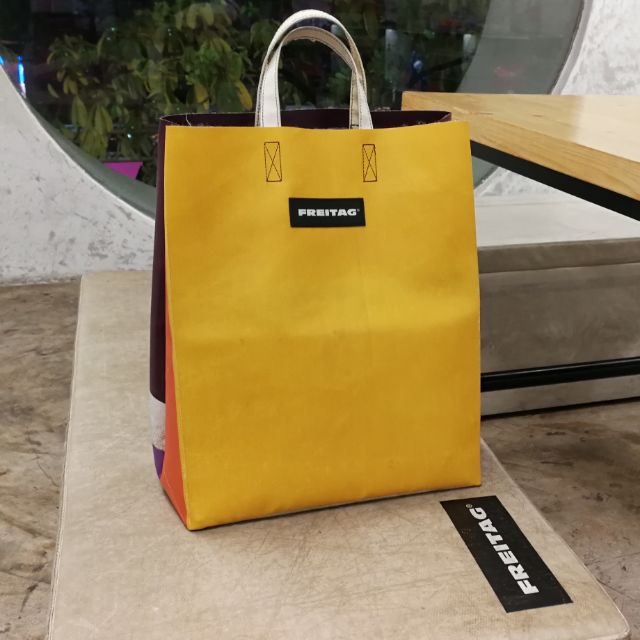 กระเป๋า freitag F717 TWO FACE MIAMI EDITION | Shopee Thailand กระเป๋า freitag F717 TWO FACE MIAMI EDITION | Shopee Thailand