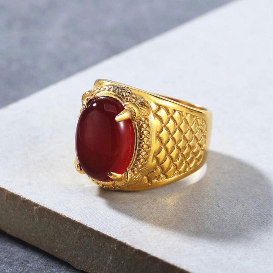 แหวนทับทิมมรกตแหวนนิ้วเหล็กไทเทเนียมทองคริสตัลเครื่องประดับแฟชั่นผู้ชายแหวนพังก์