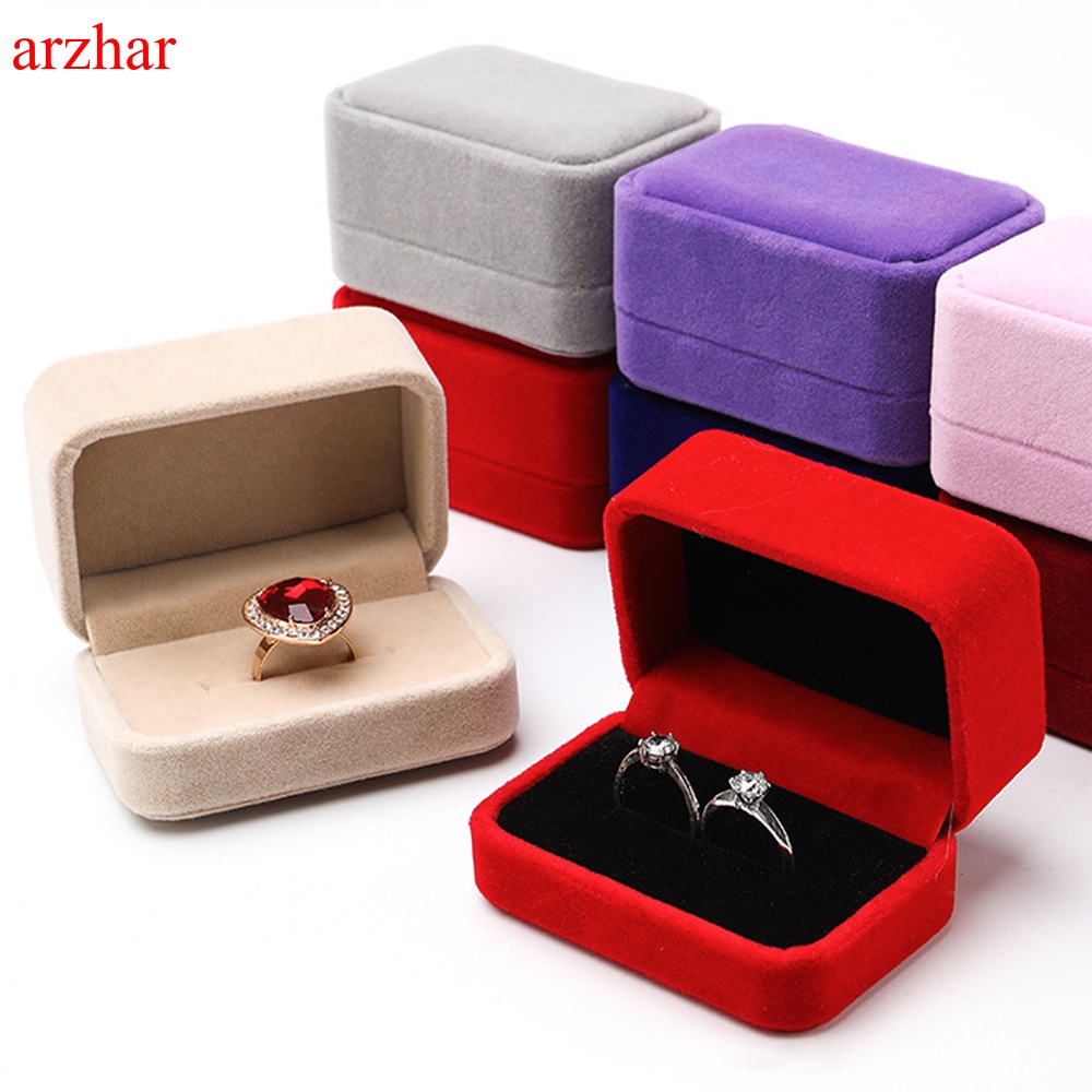 ภาพสินค้าArzhar กล่องกํามะหยี่ คู่รัก กล่องแหวนคู่ ต่างหู กล่องเครื่องประดับ กล่องเก็บของขวัญ กล่องเครื่องประดับ เคาน์เตอร์แสด จากร้าน arzhar.th บน Shopee ภาพที่ 1