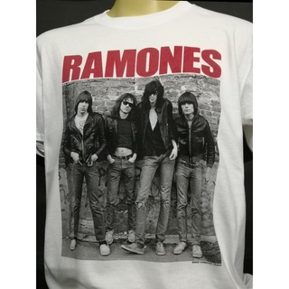 เสื้อยืดผ้าฝ้ายCOTTON เสื้อวงนำเข้า RAMONES The Clash Sex Pistols Misfits Punk Rock Anarchy Style Vintage T-ShirtS-5XL