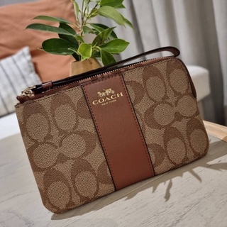 COACH F58035 CORNER ZIP WRISTLET IN SIGNATURE CANVAS